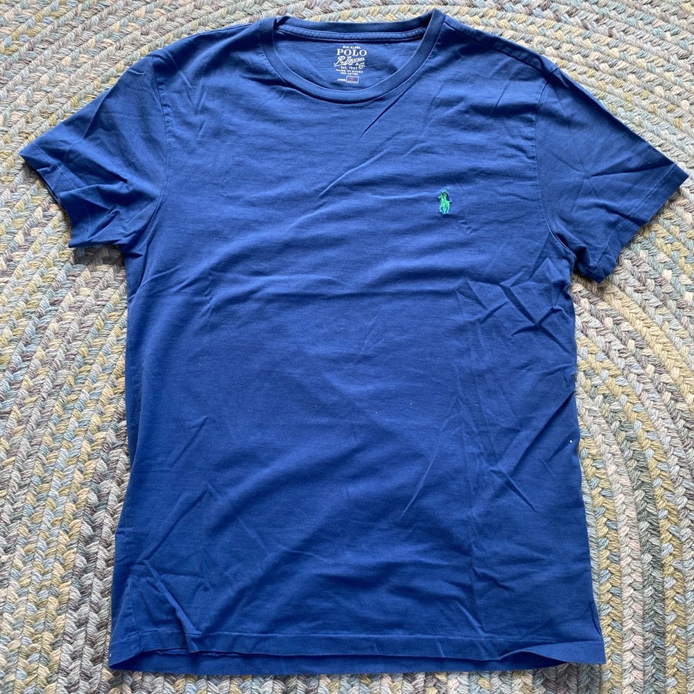 Polo t shirt